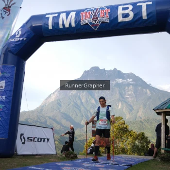 Runner Photo 96725