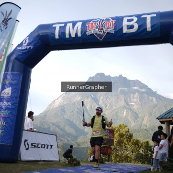 Runner Photo 96769