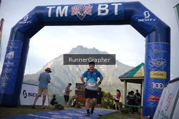 Runner Photo 96774