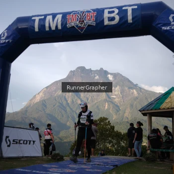Runner Photo 96780
