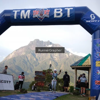 Runner Photo 96805