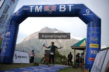 Runner Photo 96813