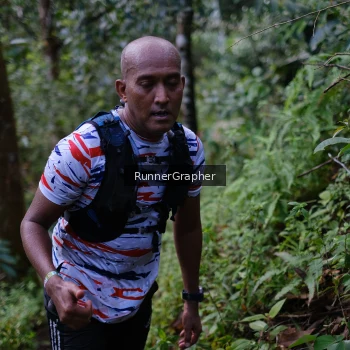 Runner Photo 97869